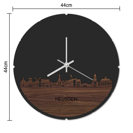 Skyline Klok Rond Heusden Eiken houten cadeau decoratie relatiegeschenk van WoodWideCities