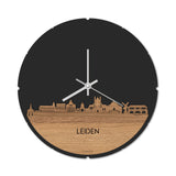 Skyline Klok Rond Leiden Eiken houten cadeau decoratie relatiegeschenk van WoodWideCities