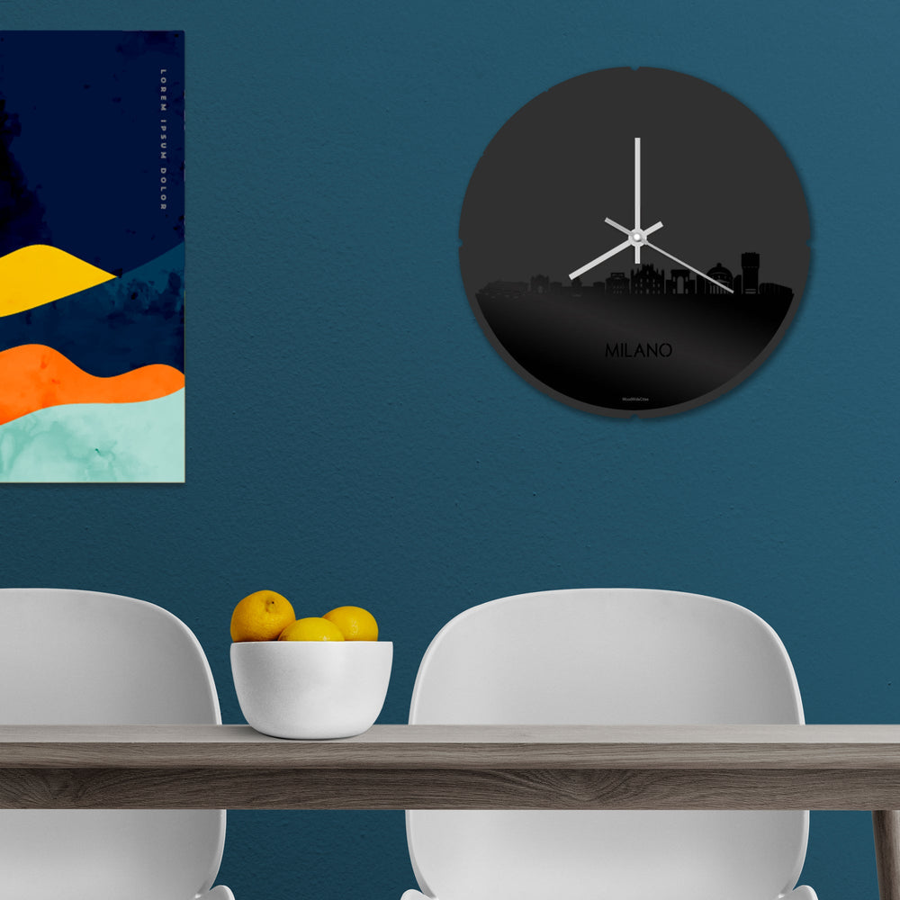 Skyline Klok Rond Milano Zwart glanzend gerecycled kunststof cadeau decoratie relatiegeschenk van WoodWideCities