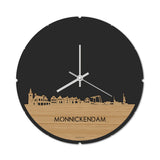Skyline Klok Rond Monnickendam Bamboe houten cadeau decoratie relatiegeschenk van WoodWideCities