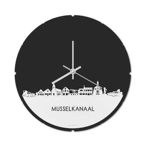 Skyline Klok Rond Musselkanaal Wit glanzend gerecycled kunststof cadeau decoratie relatiegeschenk van WoodWideCities