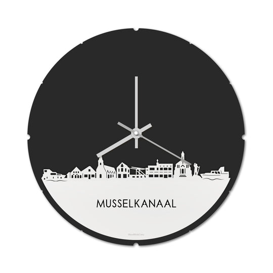 Skyline Klok Rond Musselkanaal Wit glanzend gerecycled kunststof cadeau decoratie relatiegeschenk van WoodWideCities