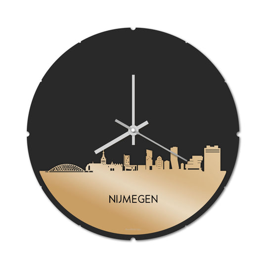 Skyline Klok Rond Nijmegen Metallic Goud gerecycled kunststof cadeau decoratie relatiegeschenk van WoodWideCities