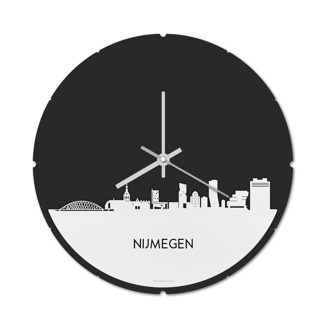 Skyline Klok Rond Nijmegen Wit glanzend gerecycled kunststof cadeau decoratie relatiegeschenk van WoodWideCities