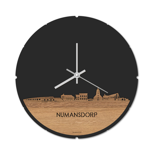 Skyline Klok Numansdorp Eiken houten cadeau decoratie relatiegeschenk van WoodWideCities