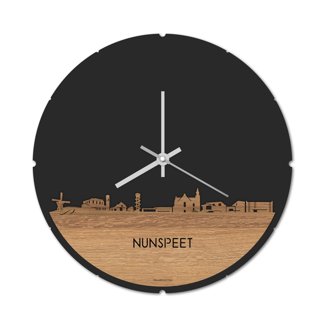 Skyline Klok Nunspeet Eiken houten cadeau decoratie relatiegeschenk van WoodWideCities