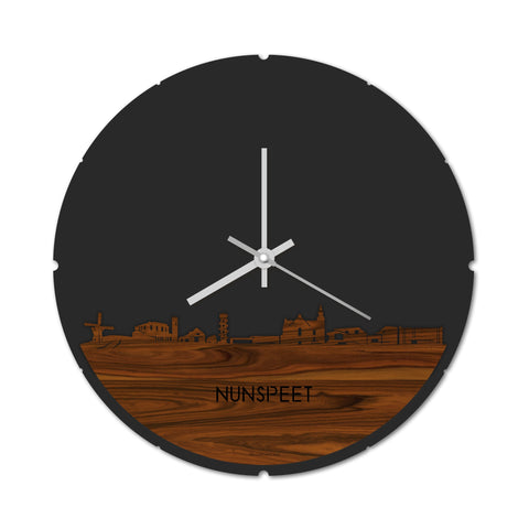 Skyline Klok Rond Nunspeet Palissander houten cadeau decoratie relatiegeschenk van WoodWideCities