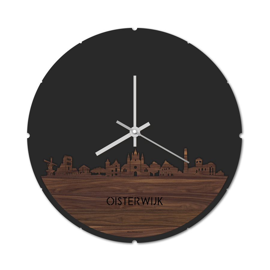 Skyline Klok Rond Oisterwijk Noten houten cadeau decoratie relatiegeschenk van WoodWideCities