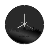 Skyline Klok Rond Oisterwijk Zwart glanzend gerecycled kunststof cadeau decoratie relatiegeschenk van WoodWideCities
