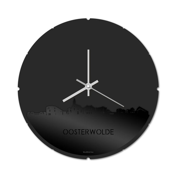 Skyline Klok Rond Oosterwolde Zwart glanzend gerecycled kunststof cadeau decoratie relatiegeschenk van WoodWideCities