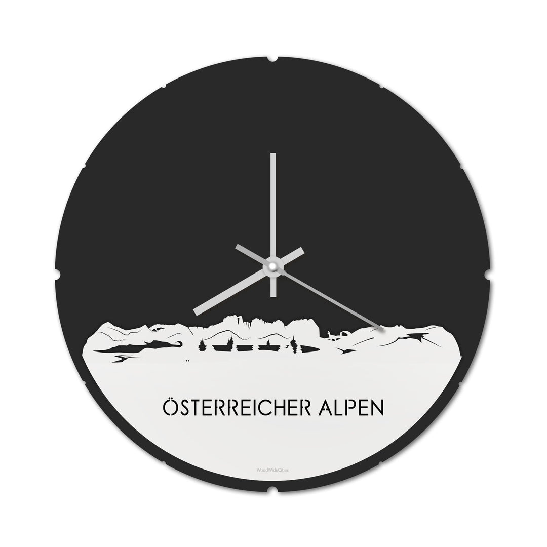 Skyline Klok Rond Österreicher Alpen Wit glanzend gerecycled kunststof cadeau decoratie relatiegeschenk van WoodWideCities