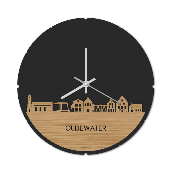Skyline Klok Rond Oudewater Bamboe houten cadeau decoratie relatiegeschenk van WoodWideCities