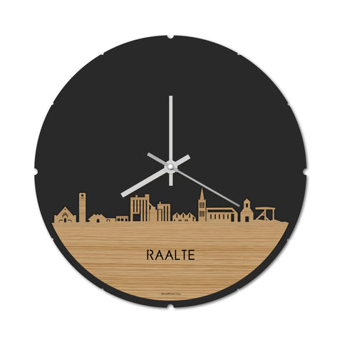 Skyline Klok Rond Raalte Bamboe houten cadeau decoratie relatiegeschenk van WoodWideCities