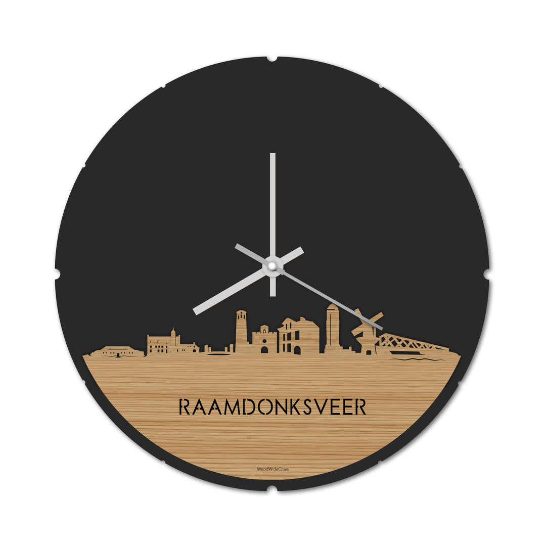 Skyline Klok Rond Raamdonksveer Bamboe houten cadeau decoratie relatiegeschenk van WoodWideCities