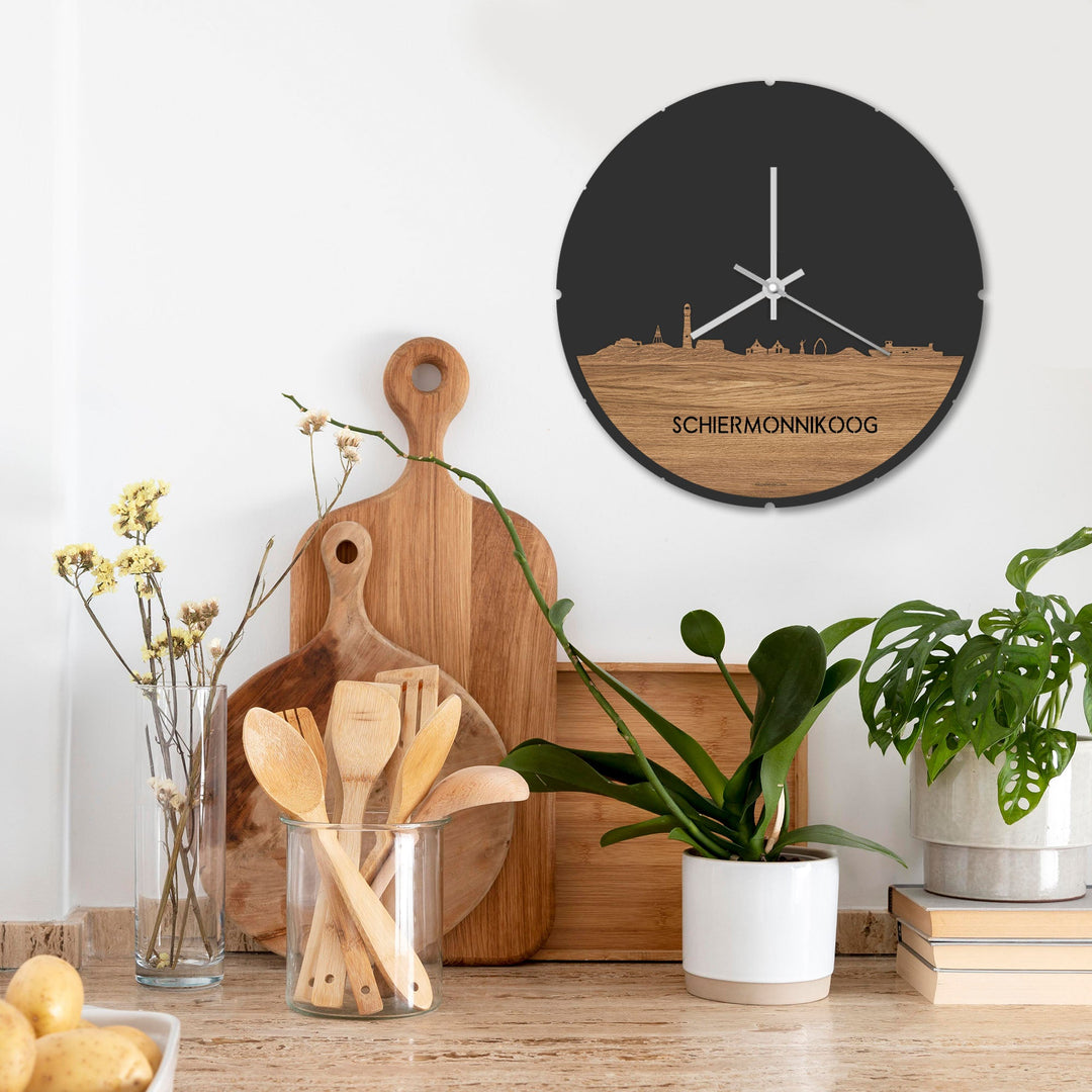 Skyline Klok Rond Schiermonnikoog Eiken houten cadeau decoratie relatiegeschenk van WoodWideCities