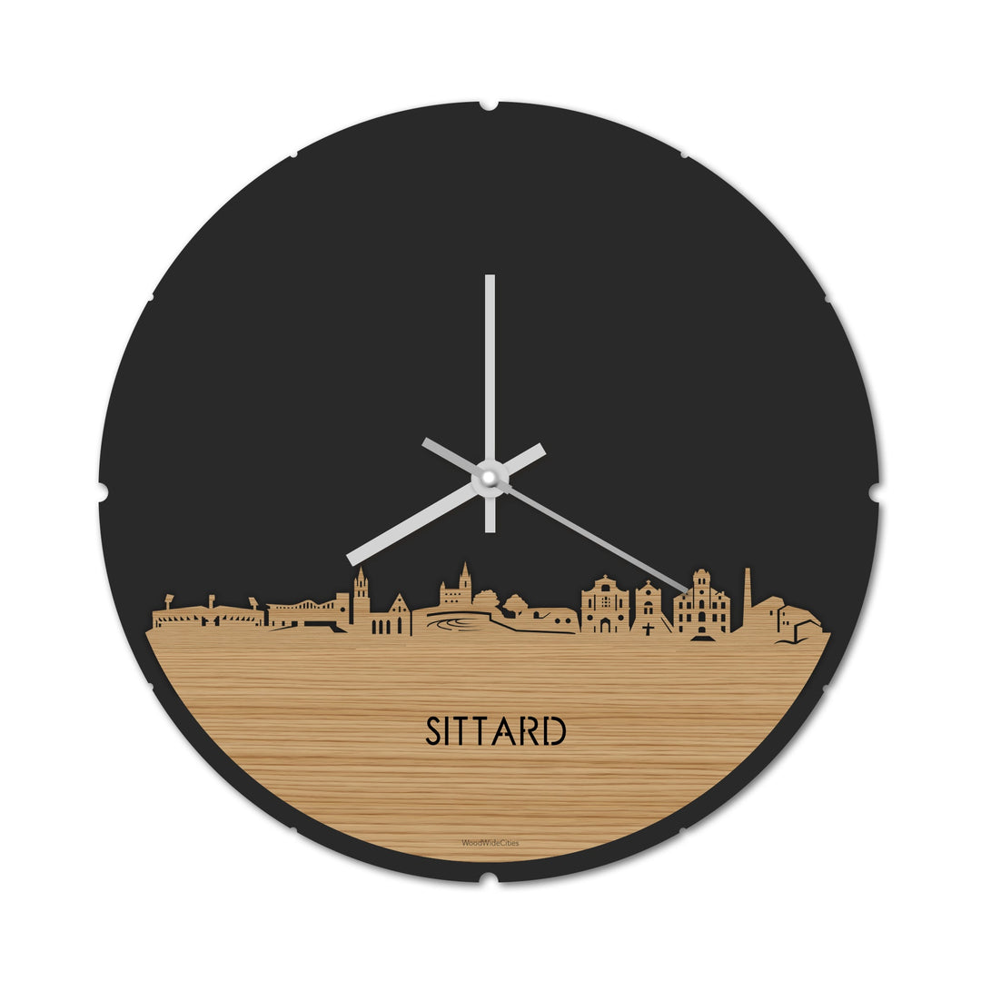 Skyline Klok Rond Sittard Bamboe houten cadeau decoratie relatiegeschenk van WoodWideCities