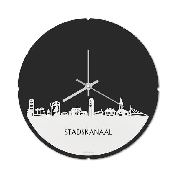Skyline Klok Rond Stadskanaal Wit glanzend gerecycled kunststof cadeau decoratie relatiegeschenk van WoodWideCities