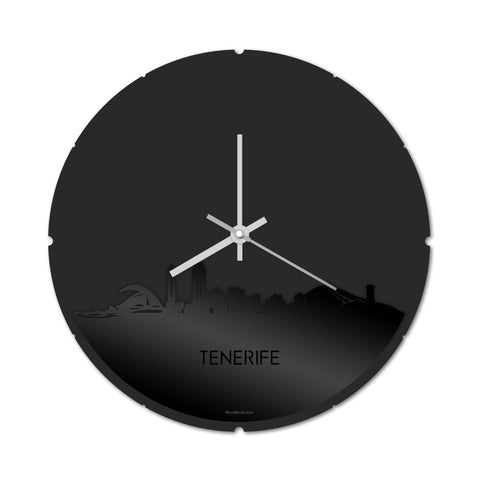 Skyline Klok Rond Tenerife Zwart glanzend gerecycled kunststof cadeau decoratie relatiegeschenk van WoodWideCities