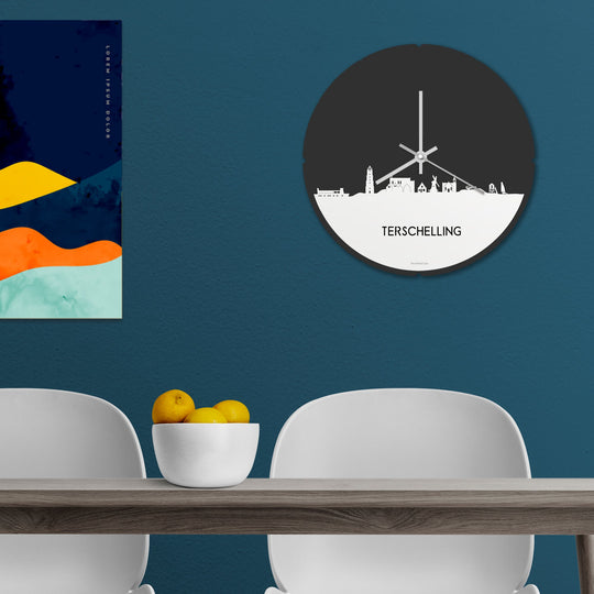 Skyline Klok Rond Terschelling Wit glanzend gerecycled kunststof cadeau decoratie relatiegeschenk van WoodWideCities