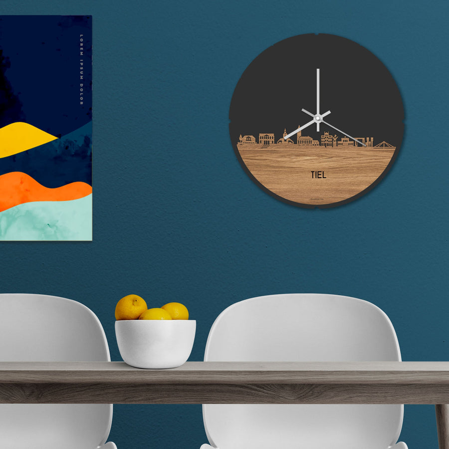Skyline Klok Rond Tiel Eiken houten cadeau decoratie relatiegeschenk van WoodWideCities