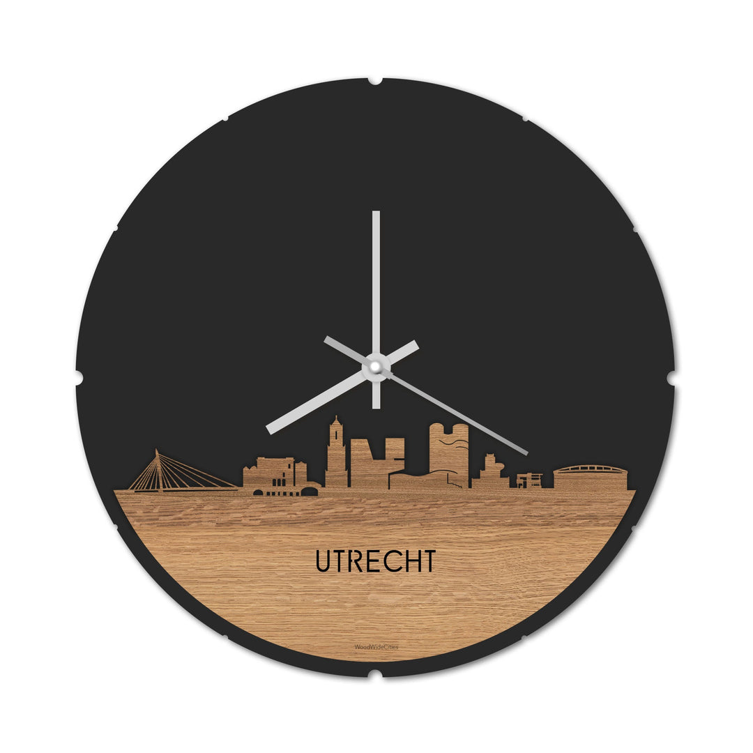 Skyline Klok Rond Utrecht Eiken houten cadeau decoratie relatiegeschenk van WoodWideCities