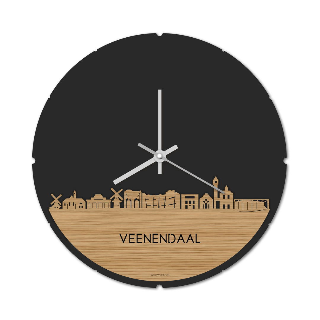 Skyline Klok Rond Veenendaal Bamboe houten cadeau decoratie relatiegeschenk van WoodWideCities