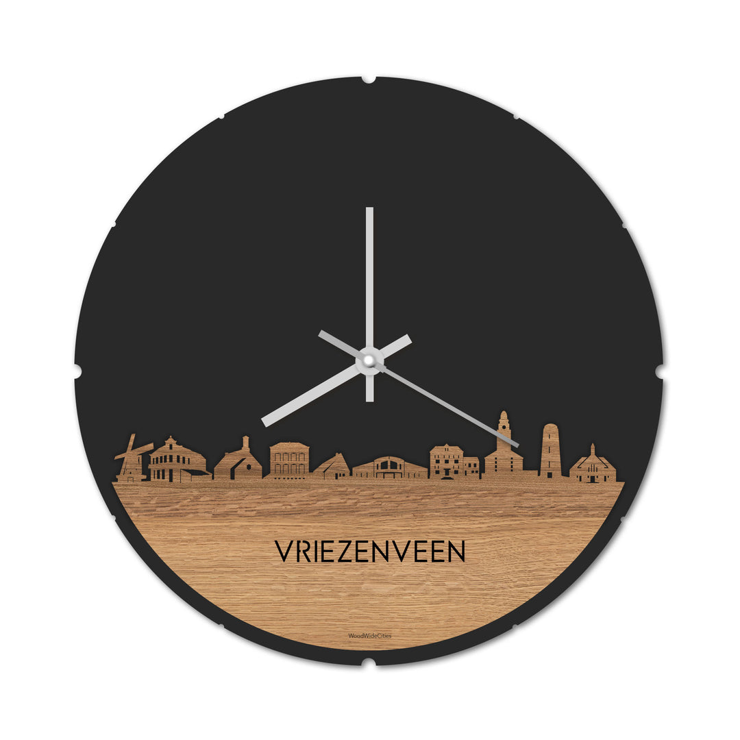 Skyline Klok Vriezenveen Eiken houten cadeau decoratie relatiegeschenk van WoodWideCities
