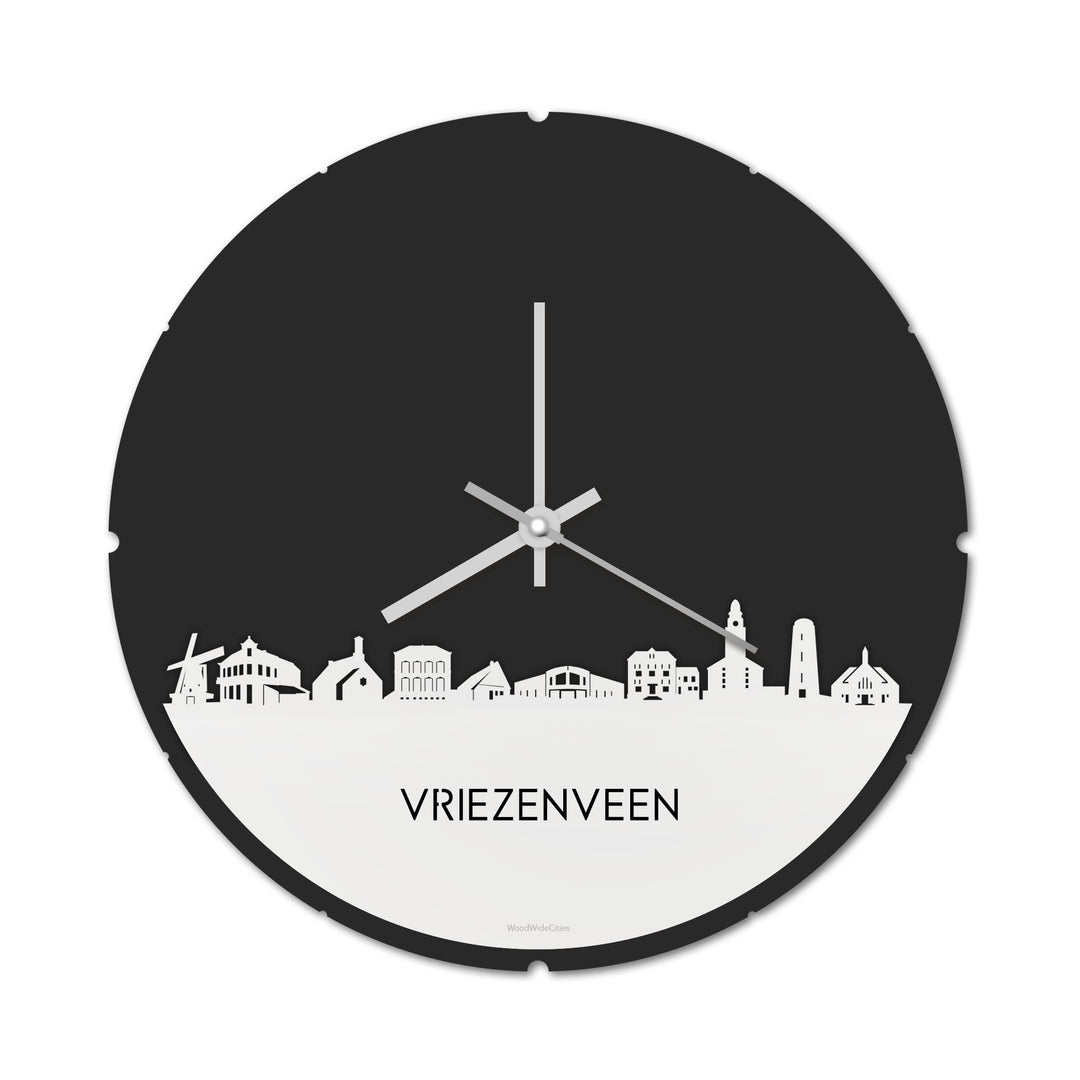 Skyline Klok Rond Vriezenveen Wit glanzend gerecycled kunststof cadeau decoratie relatiegeschenk van WoodWideCities
