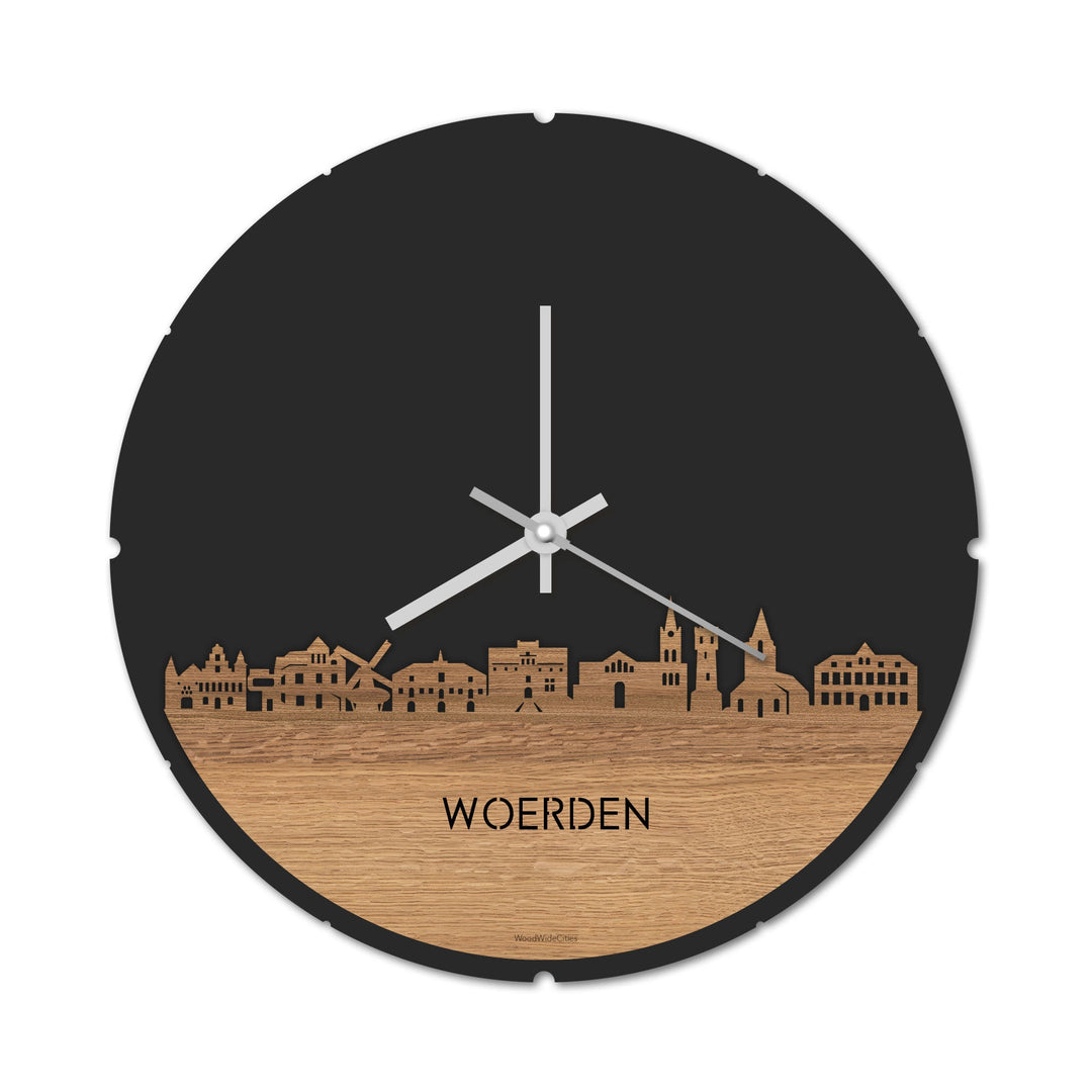 Skyline Klok Rond Woerden Eiken houten cadeau decoratie relatiegeschenk van WoodWideCities