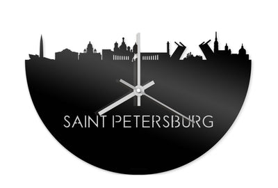 Skyline Klok Saint Petersburg Zwart Glanzend