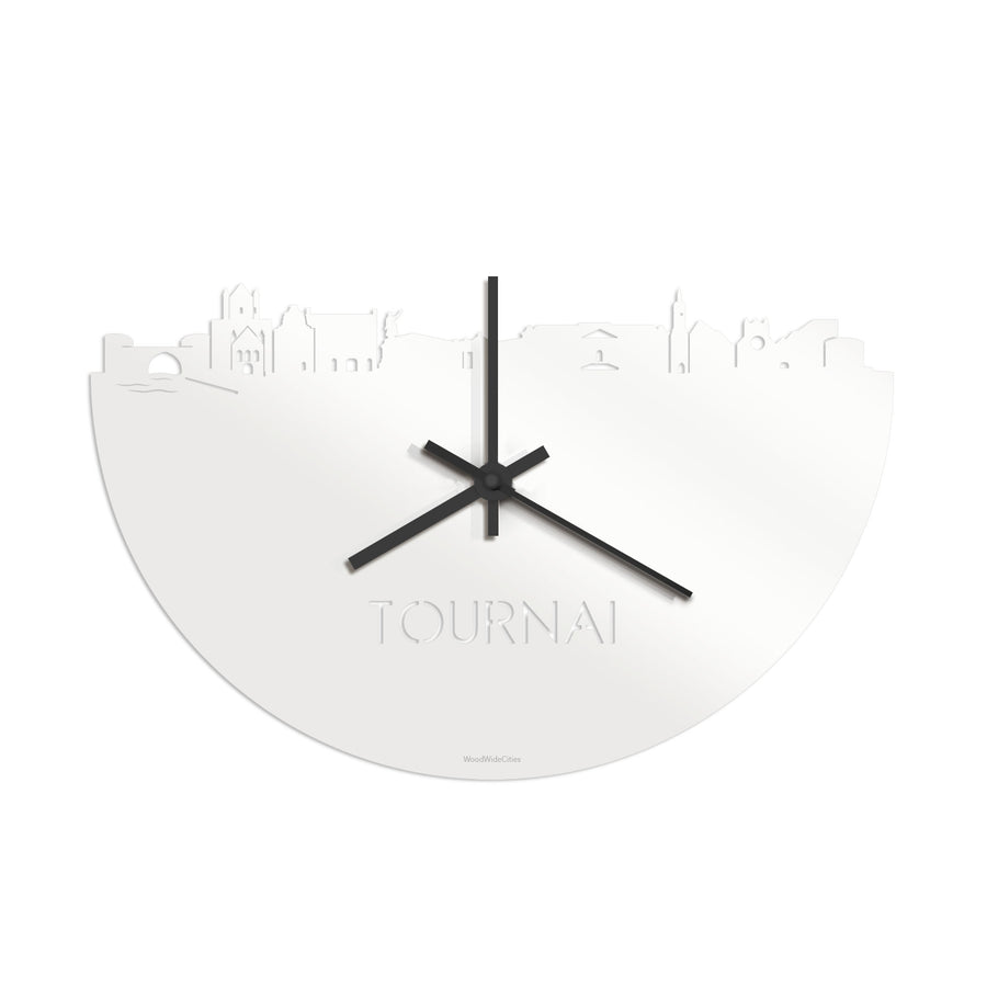 Skyline Klok Tournai Wit glanzend gerecycled kunststof cadeau decoratie relatiegeschenk van WoodWideCities