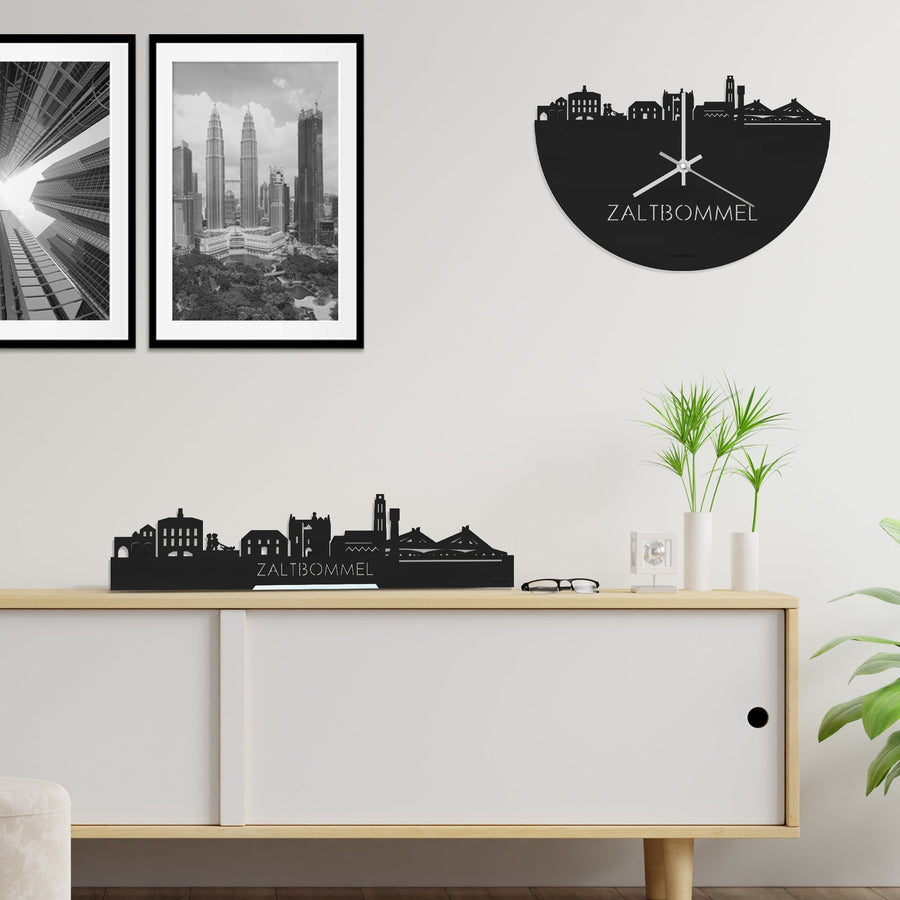 Skyline Klok Zaltbommel Black Zwart houten cadeau wanddecoratie relatiegeschenk van WoodWideCities