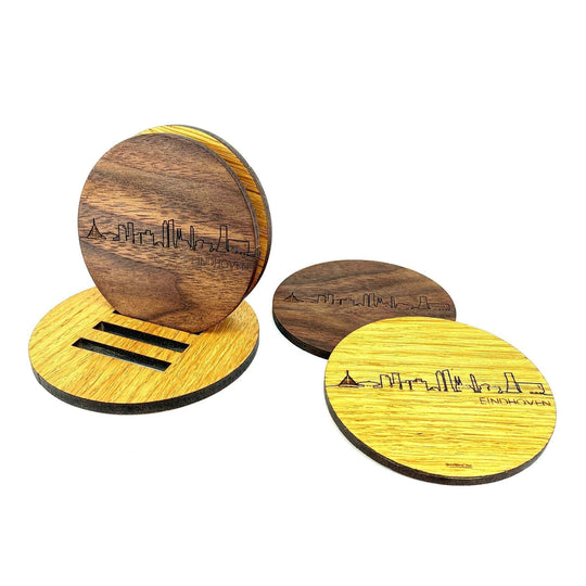 Skyline Onderzetters Eindhoven Eiken en noten houten cadeau decoratie relatiegeschenk van WoodWideCities