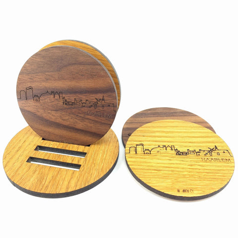 Skyline Onderzetters Haarlem Eiken en noten houten cadeau decoratie relatiegeschenk van WoodWideCities