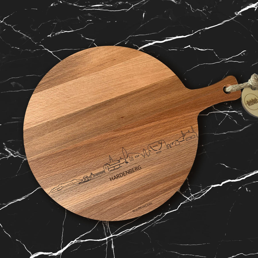 Skyline Serveerplank Rond Hardenberg houten cadeau decoratie relatiegeschenk van WoodWideCities