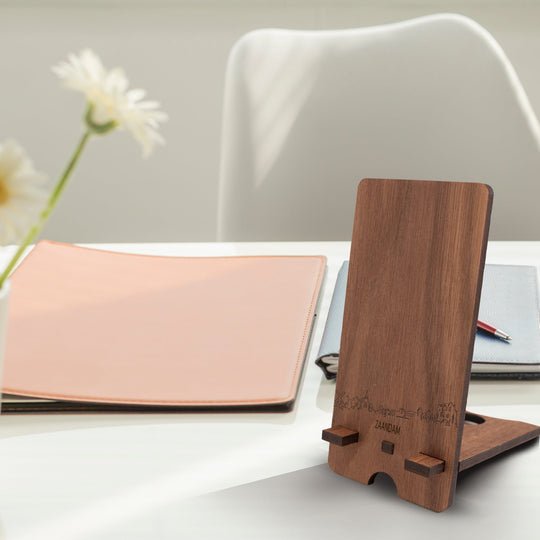 Skyline Telefoonhouder Zaandam houten cadeau decoratie relatiegeschenk van WoodWideCities