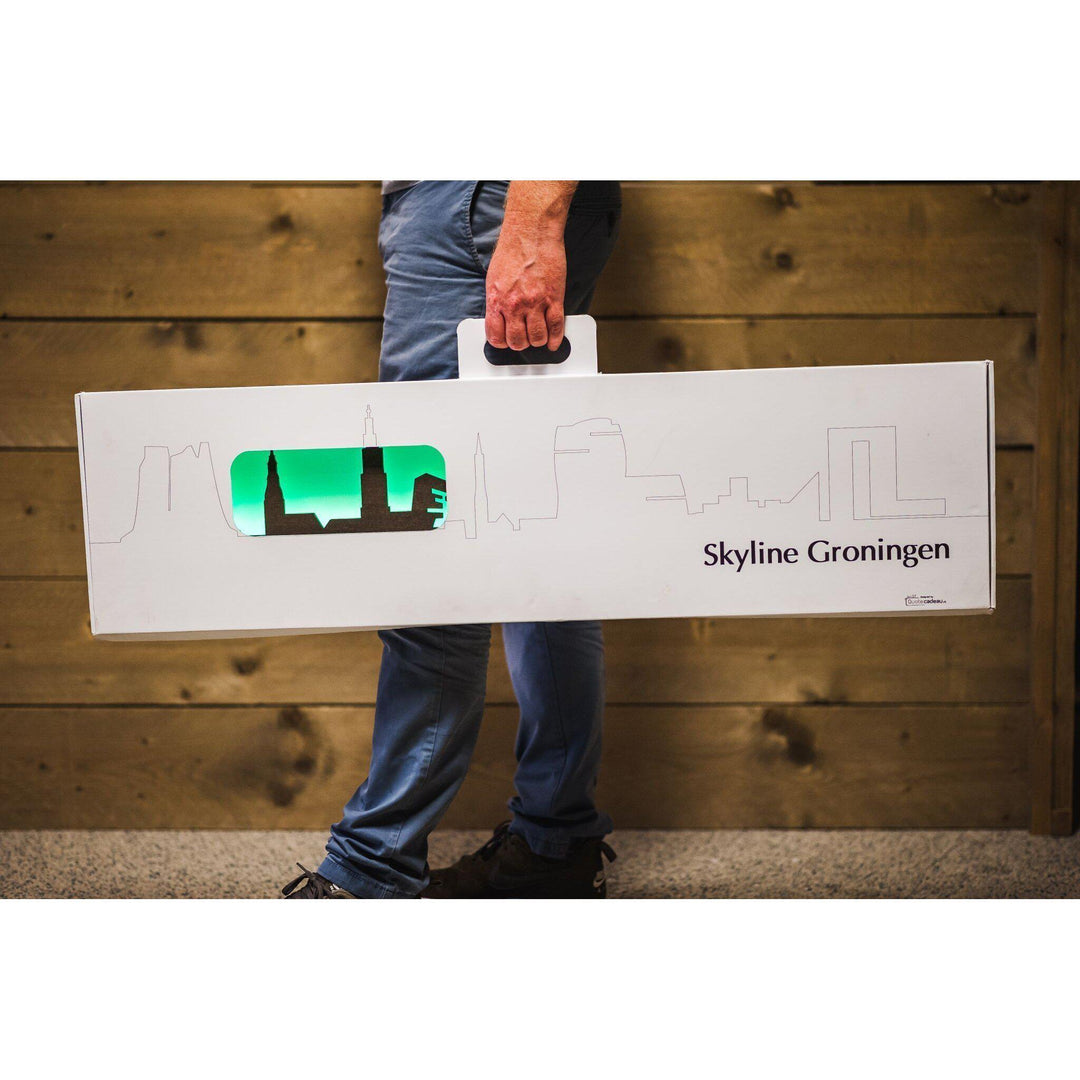 Skyline Tilburg Noten houten cadeau decoratie relatiegeschenk van WoodWideCities