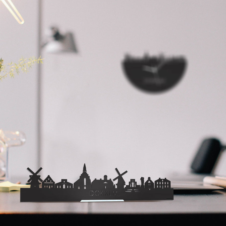 Standing Skyline Dokkum Zwart houten cadeau decoratie relatiegeschenk van WoodWideCities