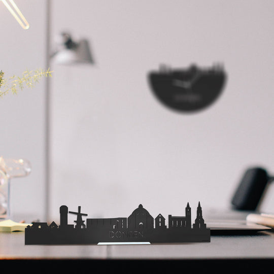 Standing Skyline Dongen Zwart houten cadeau decoratie relatiegeschenk van WoodWideCities