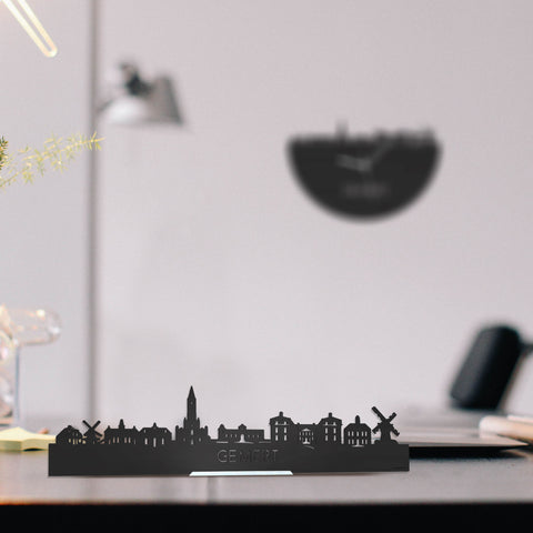 Standing Skyline Gemert Zwart houten cadeau decoratie relatiegeschenk van WoodWideCities