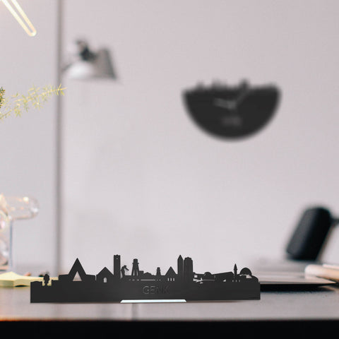 Standing Skyline Genk Zwart houten cadeau decoratie relatiegeschenk van WoodWideCities
