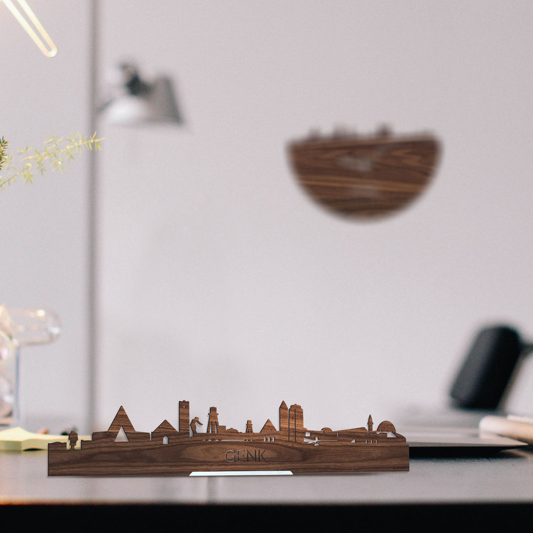 Standing Skyline Genk Noten houten cadeau decoratie relatiegeschenk van WoodWideCities