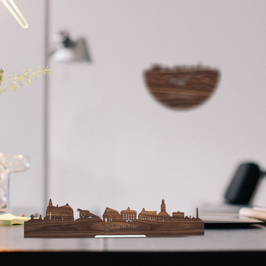 Standing Skyline Groenlo Noten houten cadeau decoratie relatiegeschenk van WoodWideCities