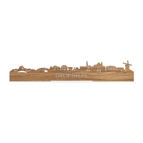 Standing Skyline Groesbeek Eiken houten cadeau decoratie relatiegeschenk van WoodWideCities