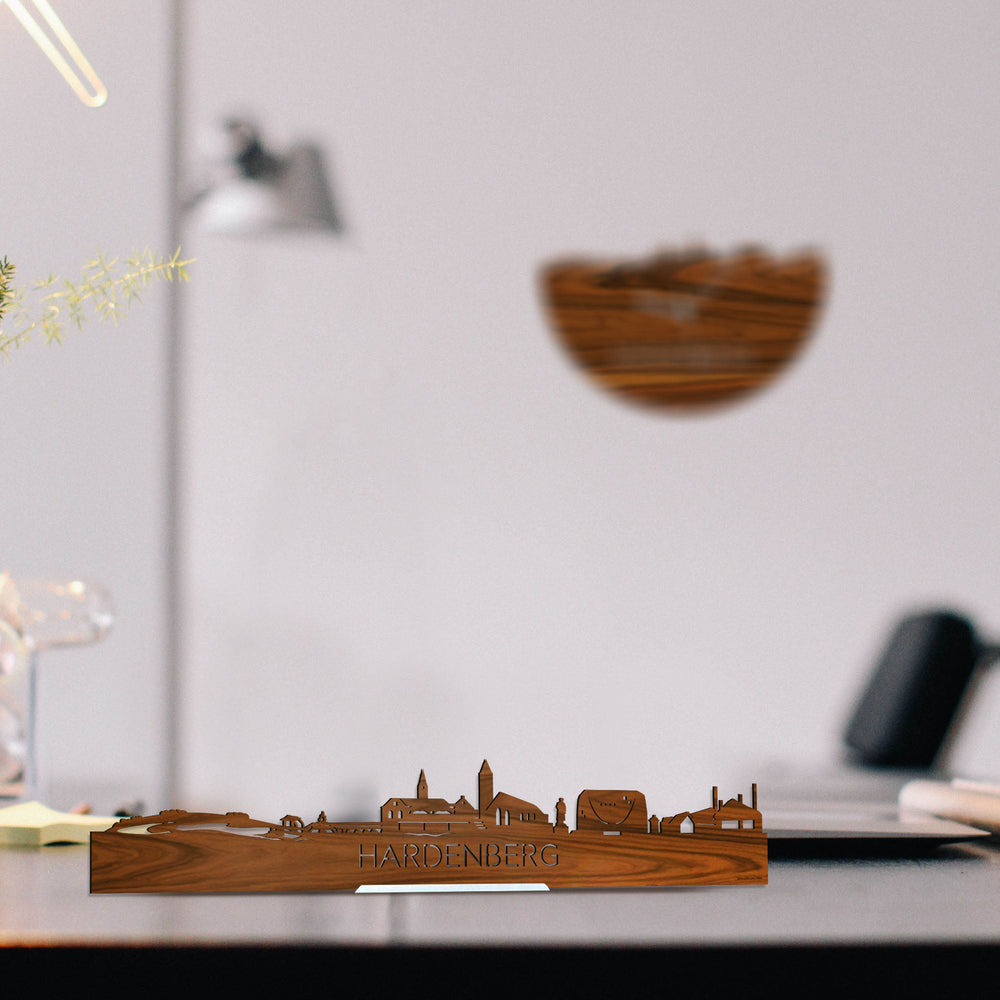 Standing Skyline Hardenberg Palissander houten cadeau decoratie relatiegeschenk van WoodWideCities