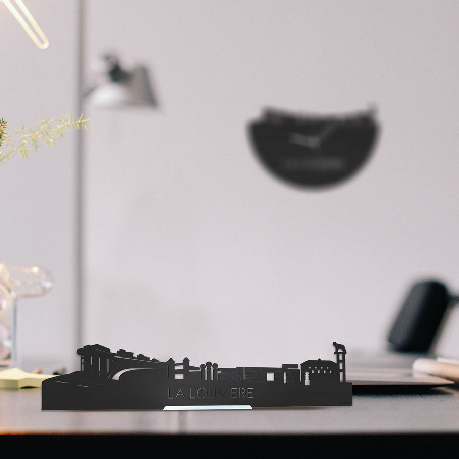 Standing Skyline La Louvière Zwart houten cadeau decoratie relatiegeschenk van WoodWideCities