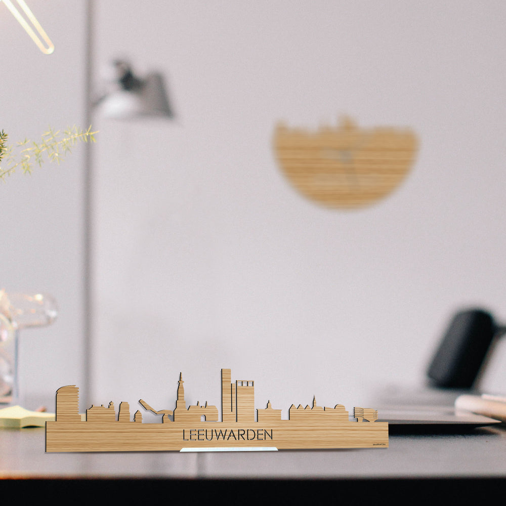 Standing Skyline Leeuwarden Bamboe houten cadeau decoratie relatiegeschenk van WoodWideCities