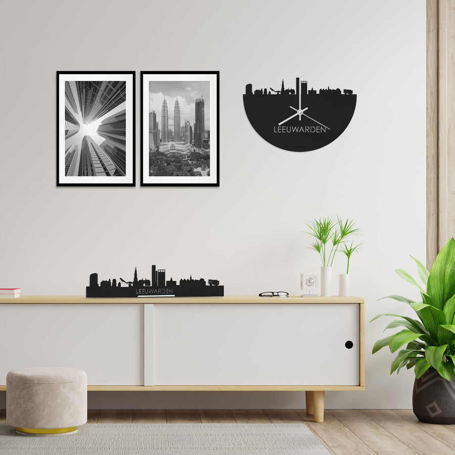 Standing Skyline Leeuwarden Zwart houten cadeau decoratie relatiegeschenk van WoodWideCities