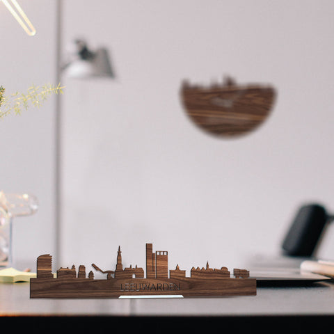 Standing Skyline Leeuwarden Noten houten cadeau decoratie relatiegeschenk van WoodWideCities
