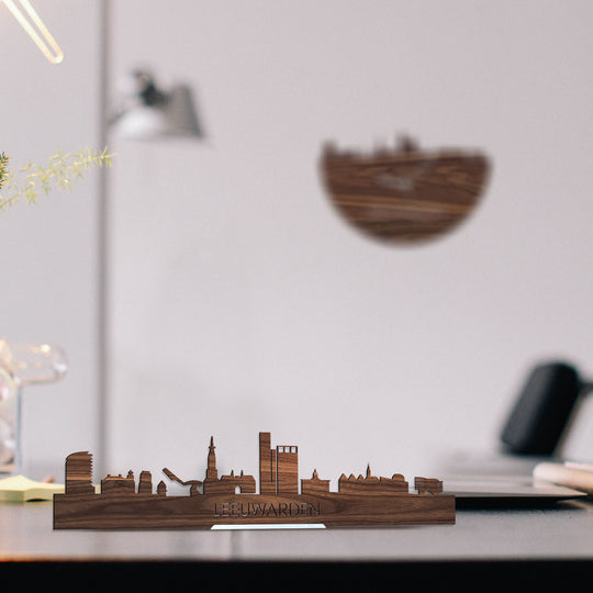 Standing Skyline Leeuwarden Noten houten cadeau decoratie relatiegeschenk van WoodWideCities